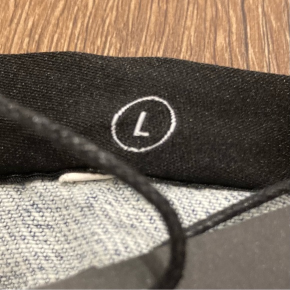 Men’s Light Wash Blue Jean Vest Neon Paint Splatter Open Front Pockets L - Picture 4 of 16